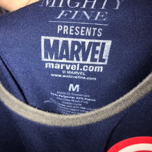 Marvel tee - Picture 3 of 3